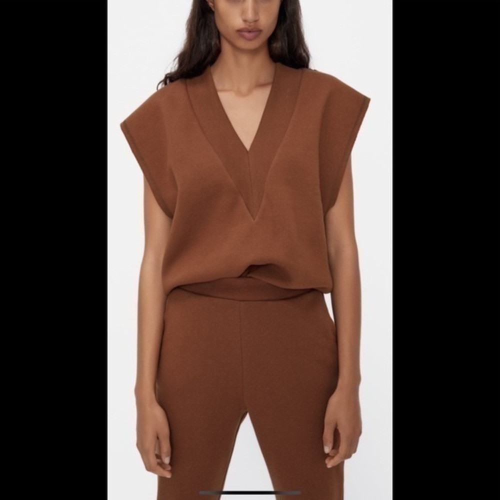 ZARA Plush  sleeveless vest